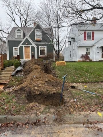 Water Line Replacement in Residential Yard